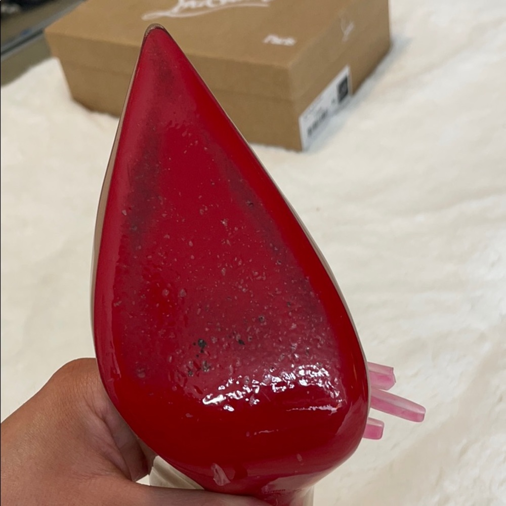 Christian Louboutin So Kate Heels - Picture 11 of 11